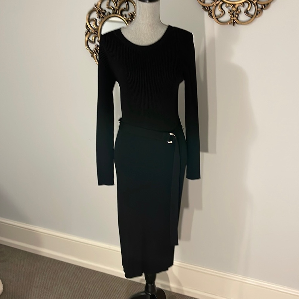 Michael korse belted ribbed knit dress